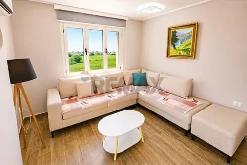 Shitet Apartament 2+1 ne Orikum