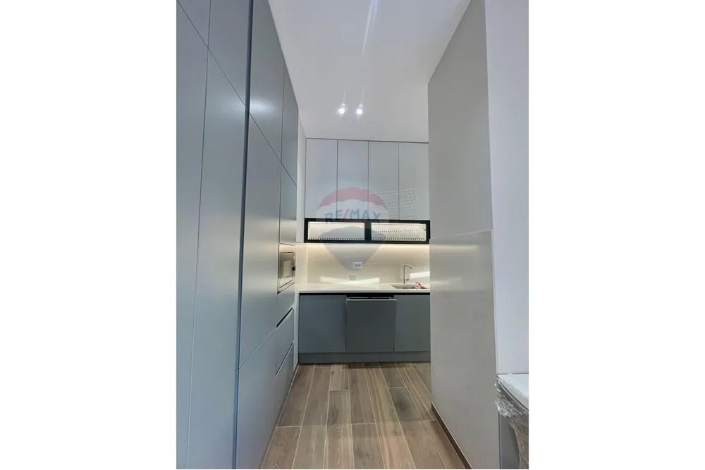 Apartament - Për Qira - Kompleksi Delijorgji, Tiranë 3